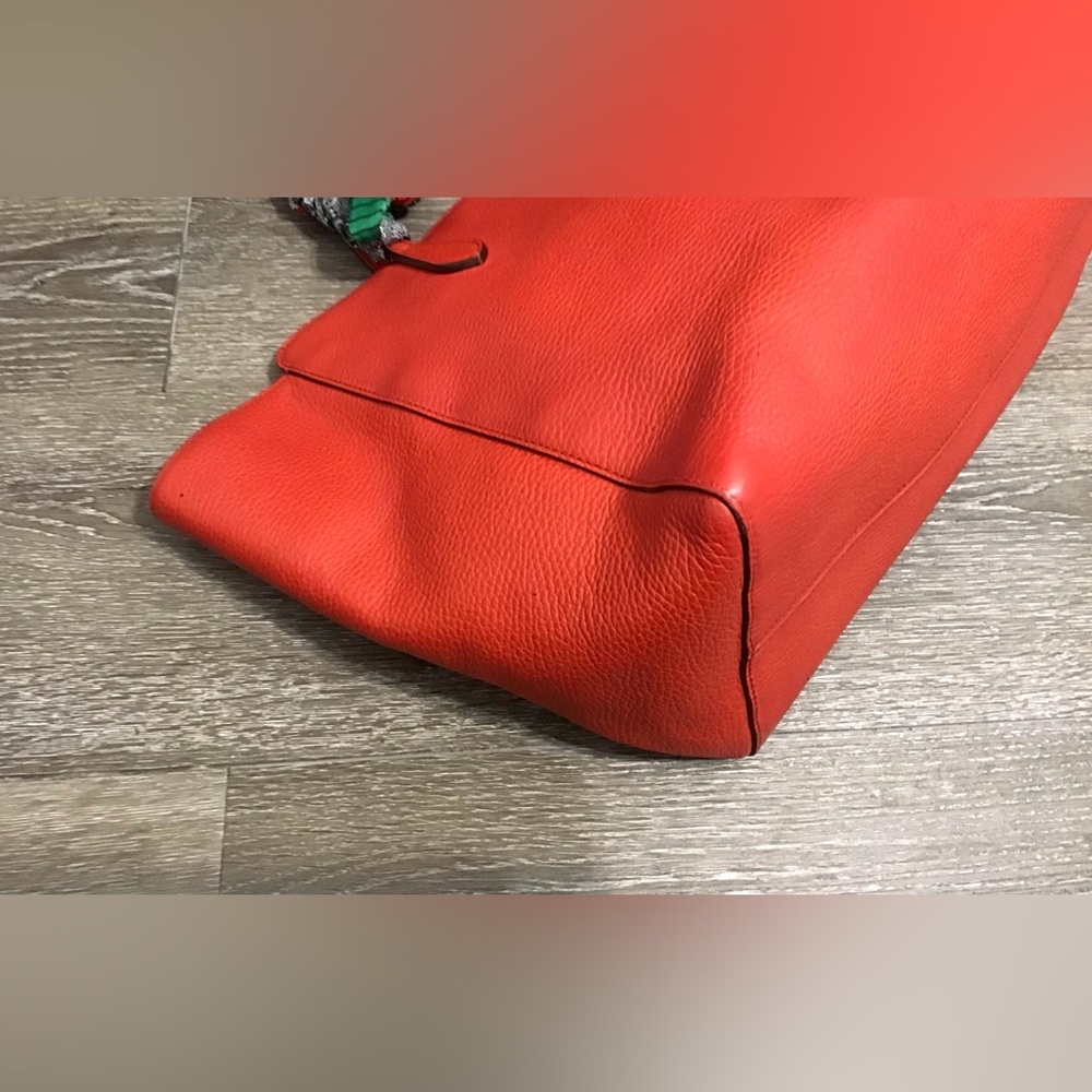 Gucci Leather Swing Tote Red - Picture 4 of 12